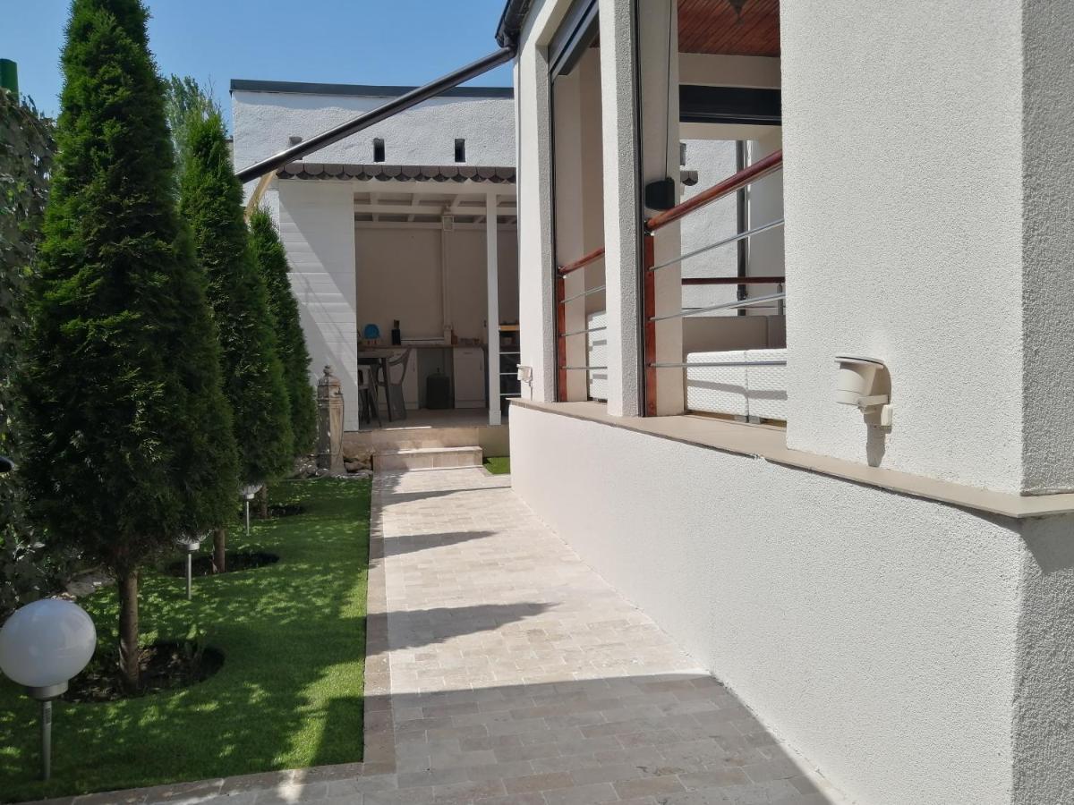 Hotel Casa di Sonia Eforie Nord Esterno foto
